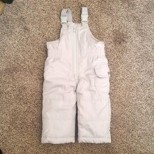 NWOT Carters gray snow pants